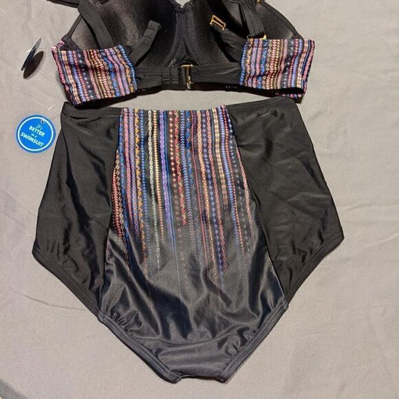 šNWT 2 PC SWIMSUITSĀ FORāALLāBLACKā&āMULTIāCOLORāBATHINGāSUIT - Picture 4 of 6